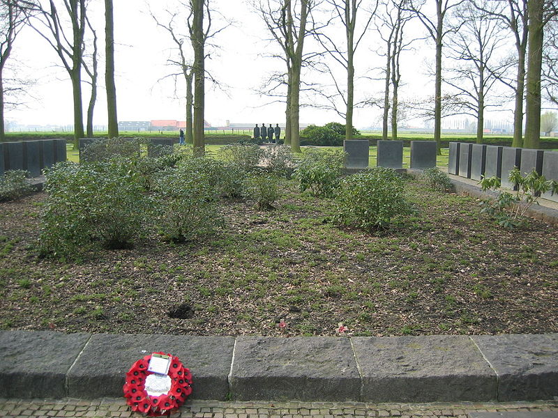 Langemark mass grave