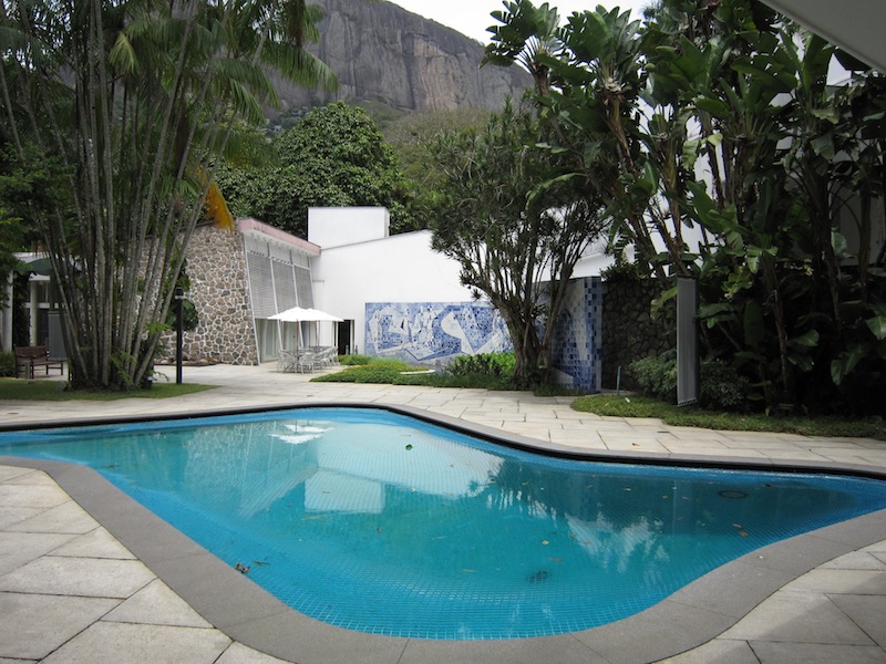 Burle Marx - Instituto Moreira Salles swimming pool